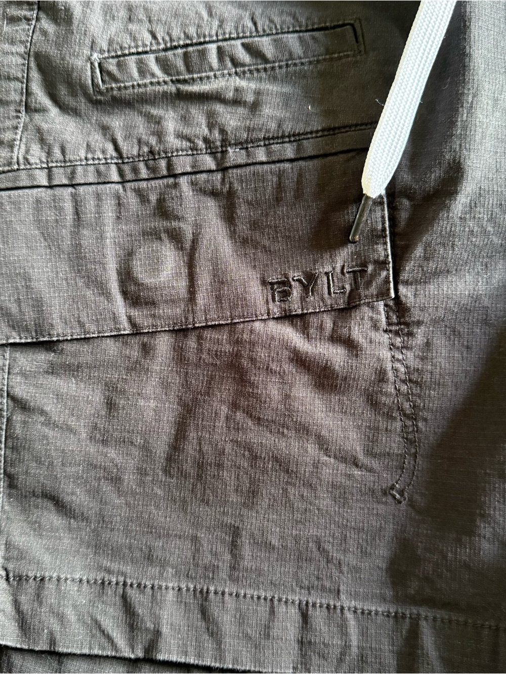 Bylt Shorts - Picture 2 of 3